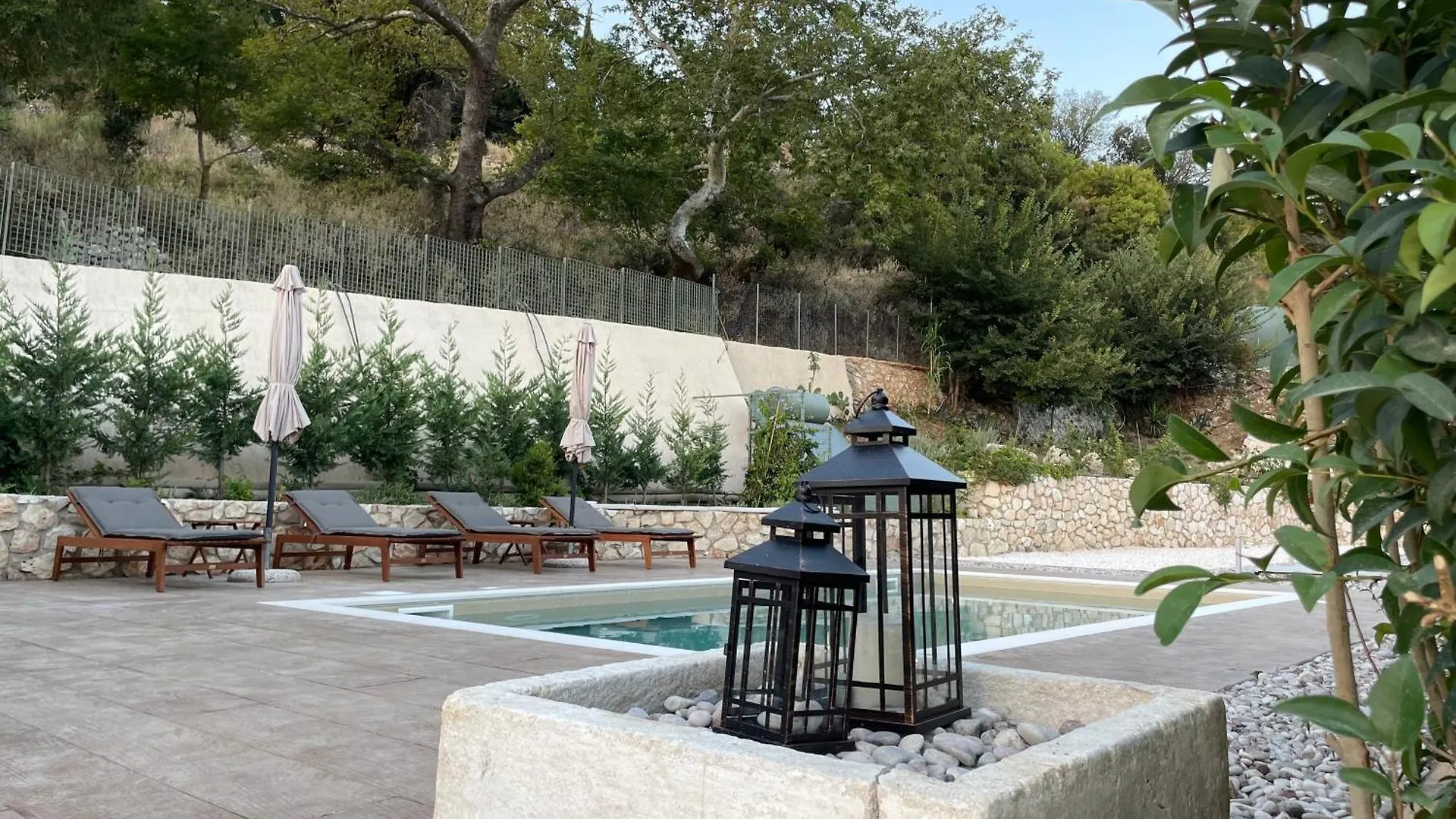 Mater Terra-Private Villa