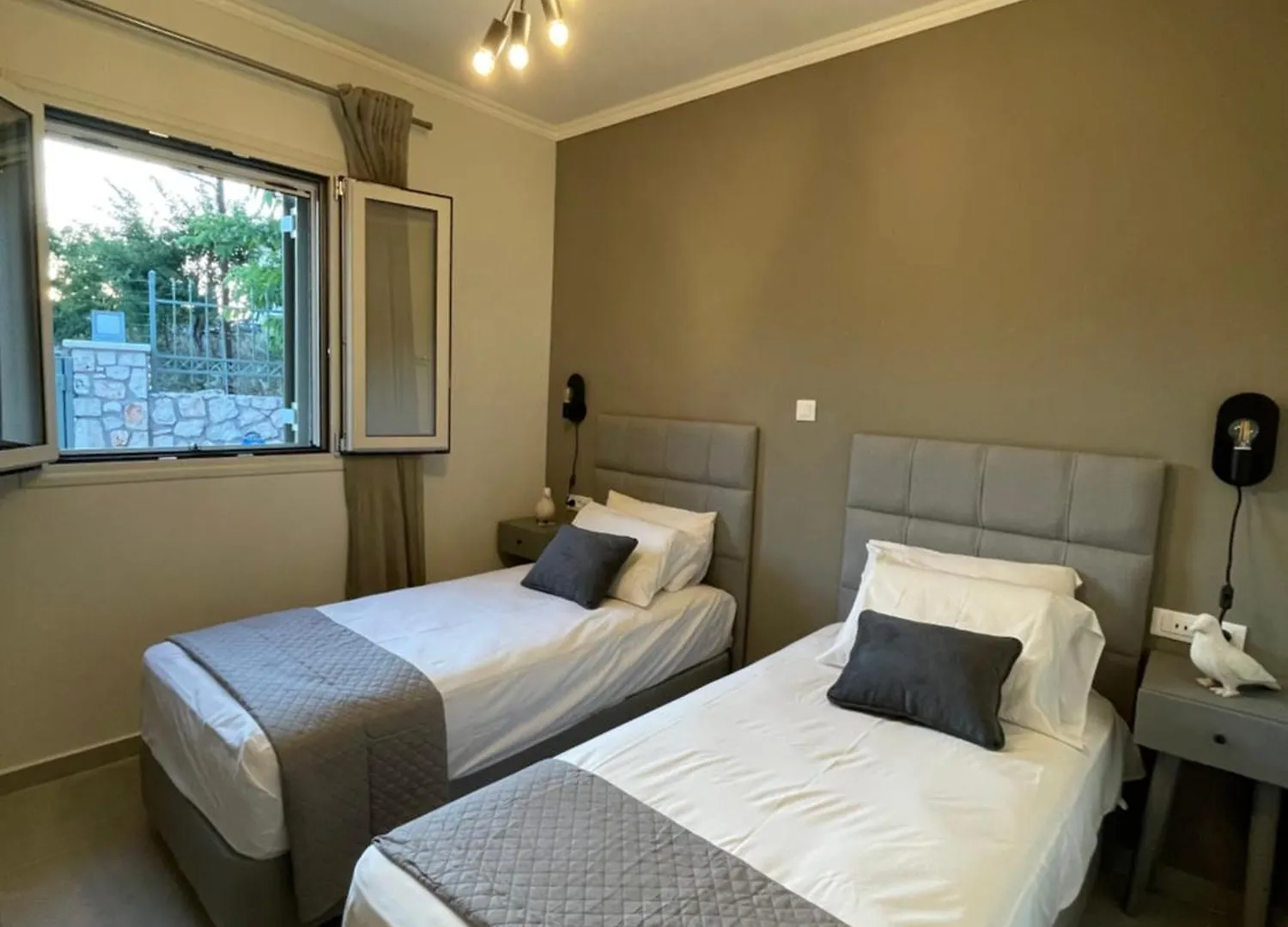Mater Terra-Private Villa