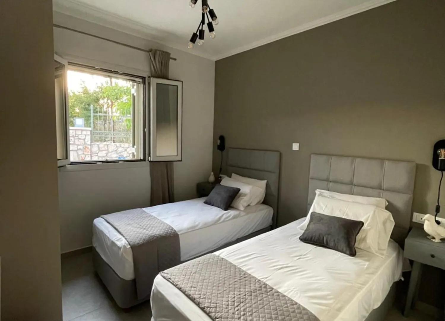Mater Terra-Private Villa